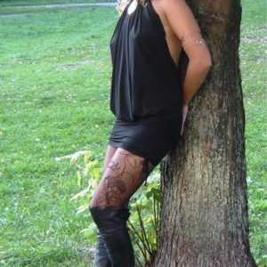 Célia - rencontre-Milf-Besançon
