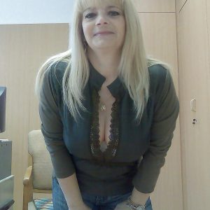 Sabrine - rencontre-Milf-Saint-Martin-d'Hères